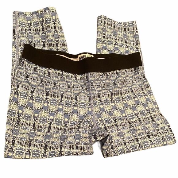 SOFFE DRI LEGGINGS SIZE MEDIUM - Picture 1 of 12